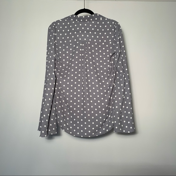 Express Grey and White Polka Dot Blouse Long Sleeve Elongated Bell Sleeve size M - Picture 2 of 11